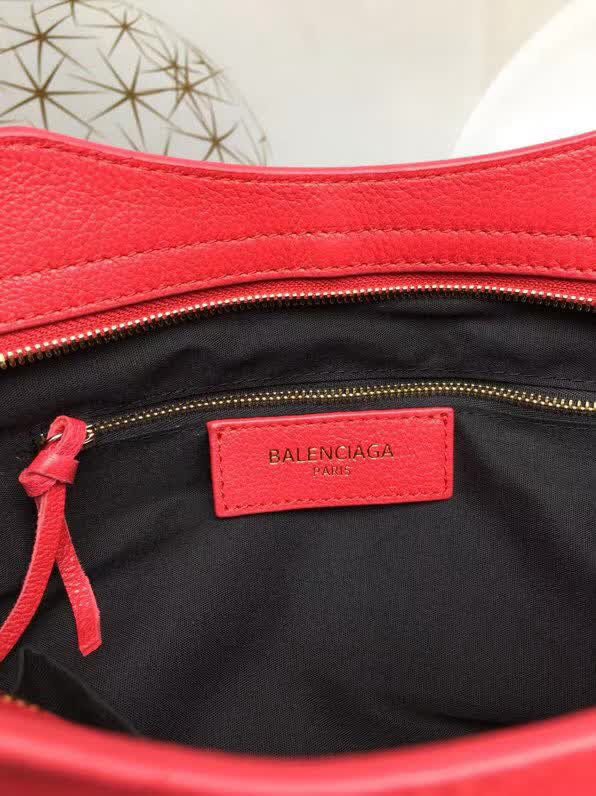 BALENCIAG巴黎世家 原版義大利進口山羊皮 小金釘 可單肩斜挎  BL1269